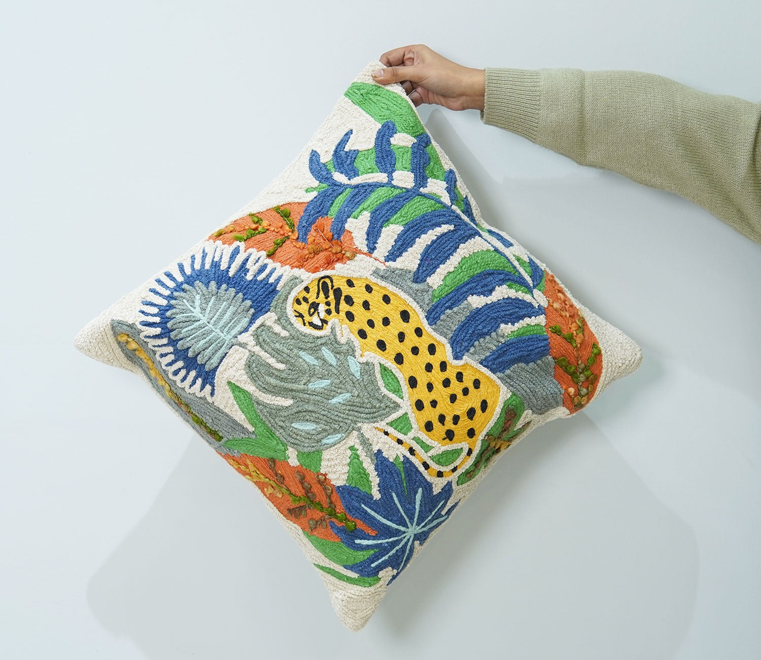 Leopard Printed Multicolor Cotton Hand Woven Set of 1 Cushion Cover (20 x 20 Inch)