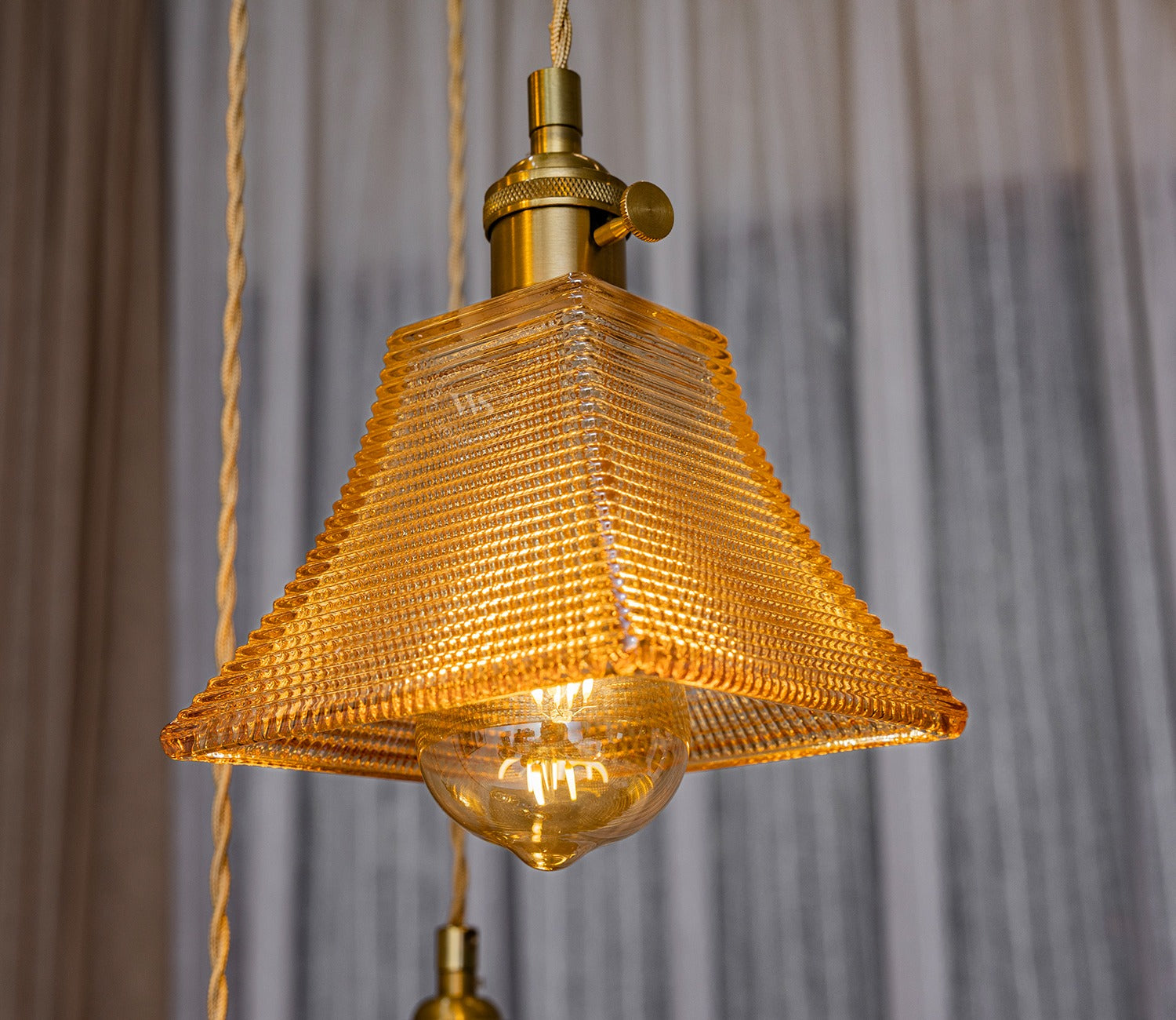Oracle Hanging Light (Bronze)