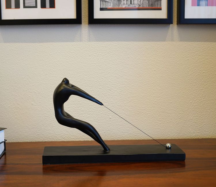 Black Cast Iron Pull Rope Figurine (S, Black)