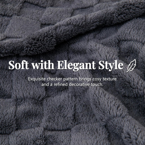 LINENOVA Fleece Throw Blanket Queen Size, 300GSM Checkered Coral Fleece Blanket for Couch or Bed, Soft Lightweight Warm Blankets for All Seasons, Charcoal, 220 x 240 cm