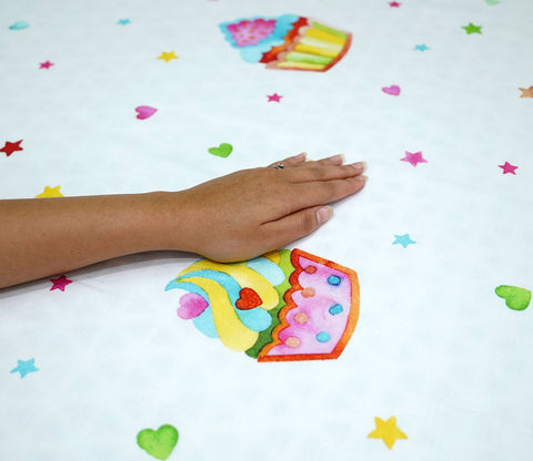 Cupcakes Flat Cotton Kids Bed Sheet King Size with 2 Pillow Covers