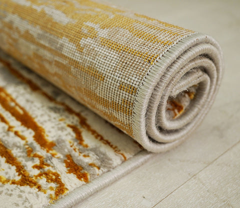 Malibu Beige Abstract Carpet (7.5 x 5 Feet)