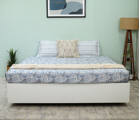 Allure Classic Printed King Size Bedsheet (Blue)