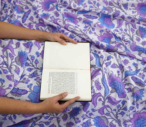 Pernia Moments Queen Size Bedsheet (Purple)