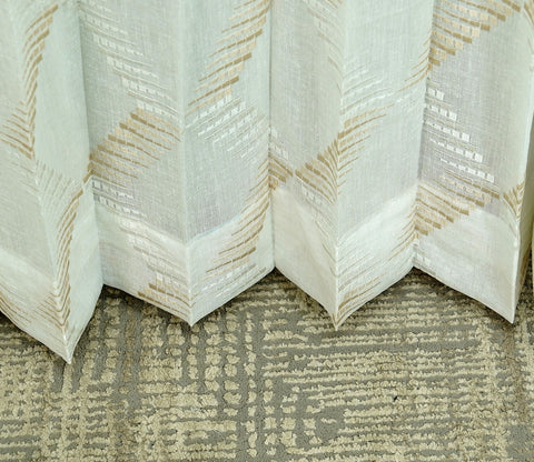 Rhombus Door 1 Piece Sheer Curtain (White, 7 Feet)