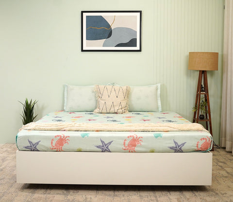 Star And Octopus Flat Cotton Kids Bed Sheet King Size with 2 Pillow Covers