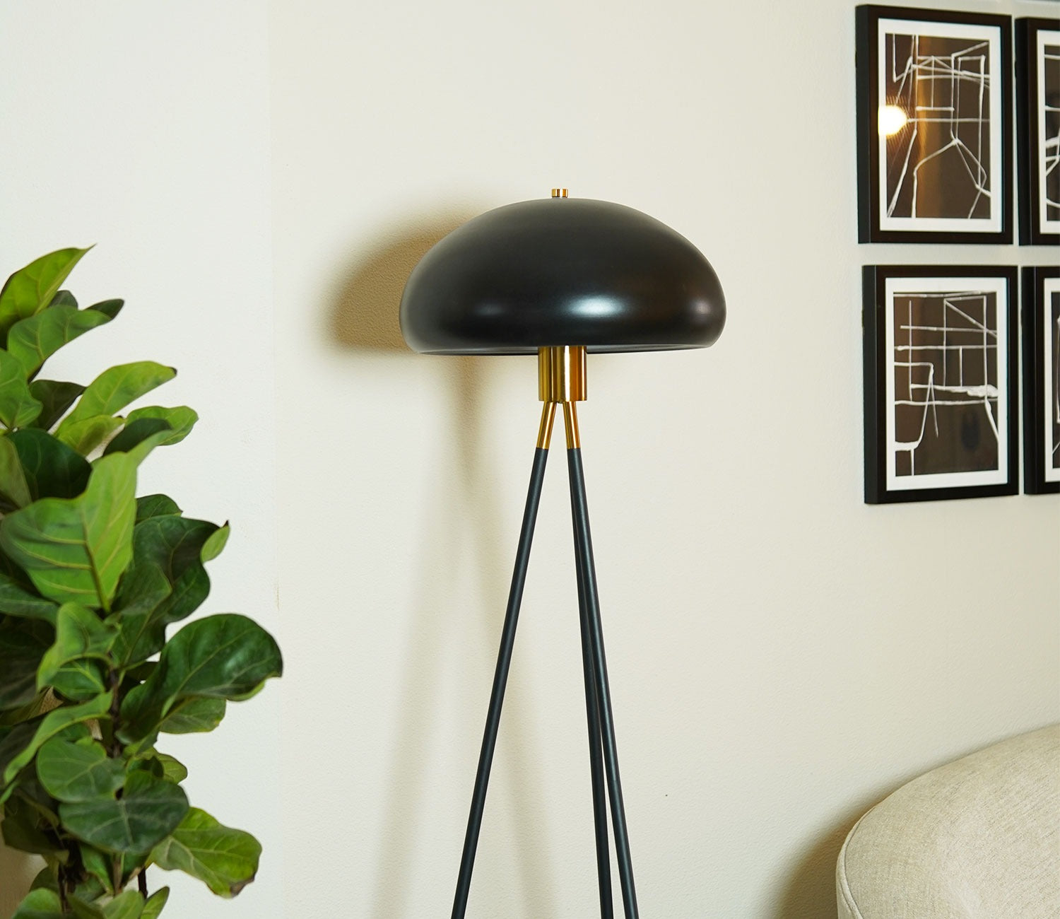 Avia Metal Tripod Floor lamp