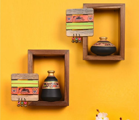 Black Colour Two Wooden Shelves With Two Madhubani Design Pots