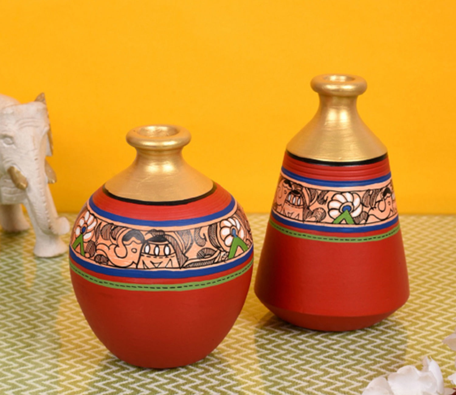 Red Colour Two Wooden Shelves With Two Madhubani Designer Pots