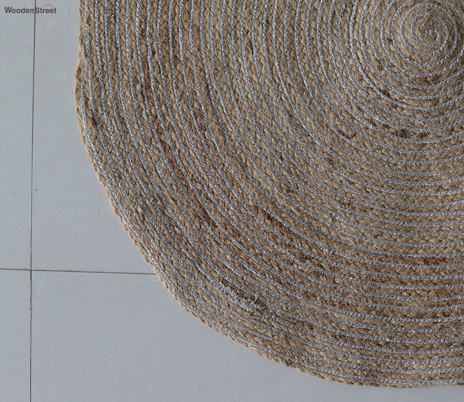 Earthy Ripple Jute Braided Round Rug For Living Room - 3 x 3 Feet
