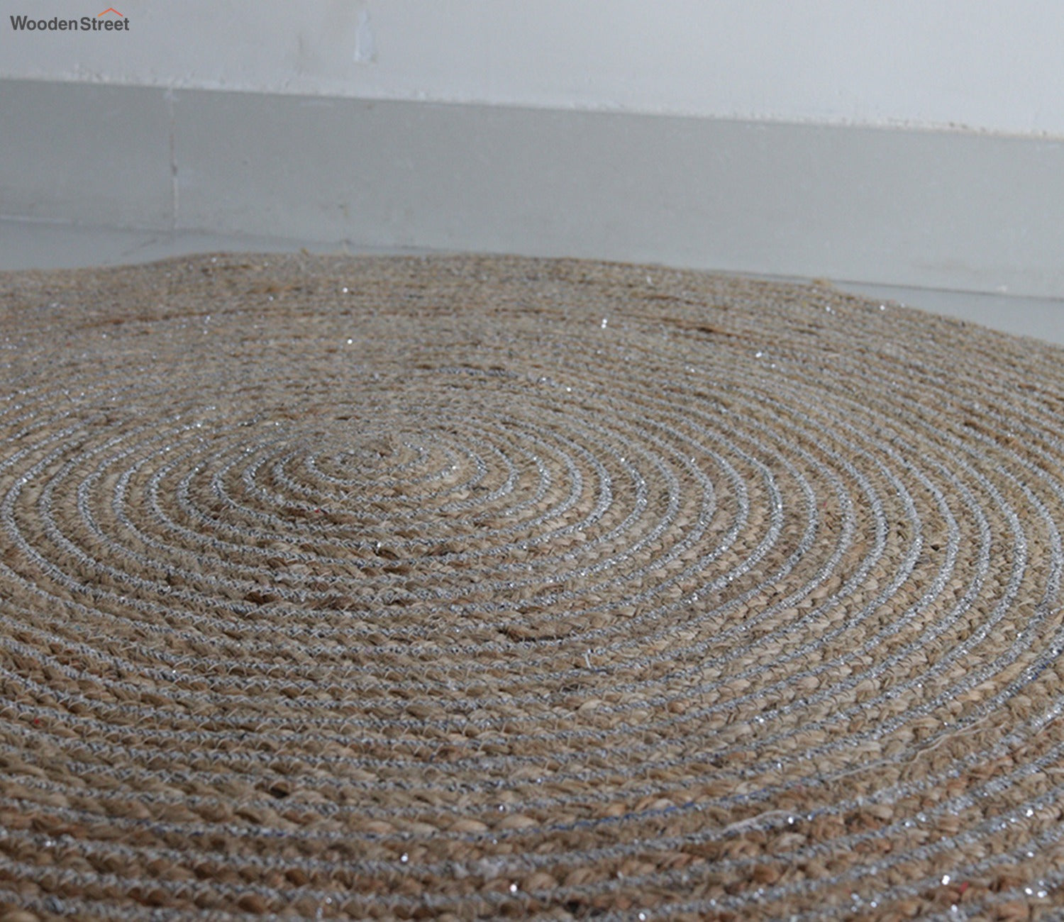Earthy Ripple Jute Braided Round Rug For Living Room - 3 x 3 Feet