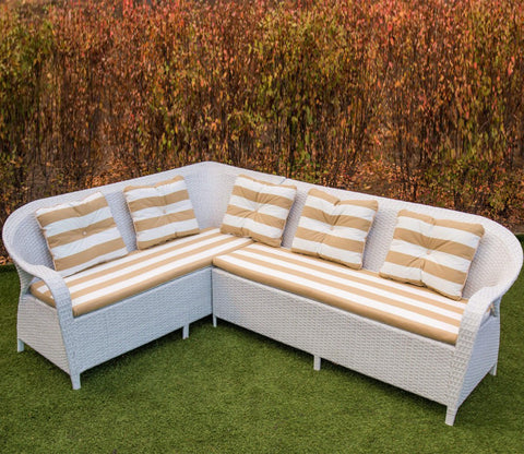 White Rattan And Wicker Outdoor Furniture Set With Table