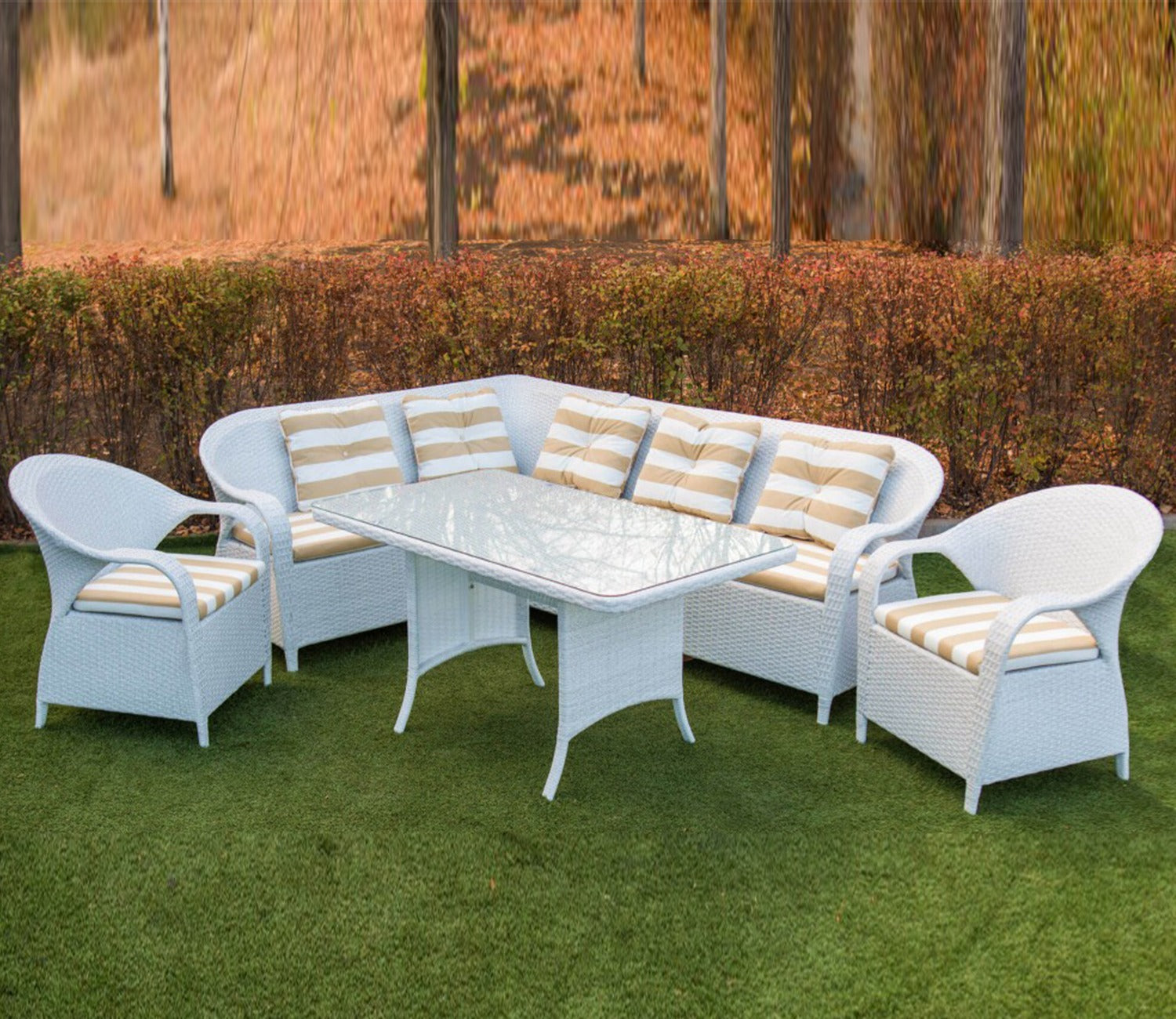 White Rattan And Wicker Outdoor Furniture Set With Table