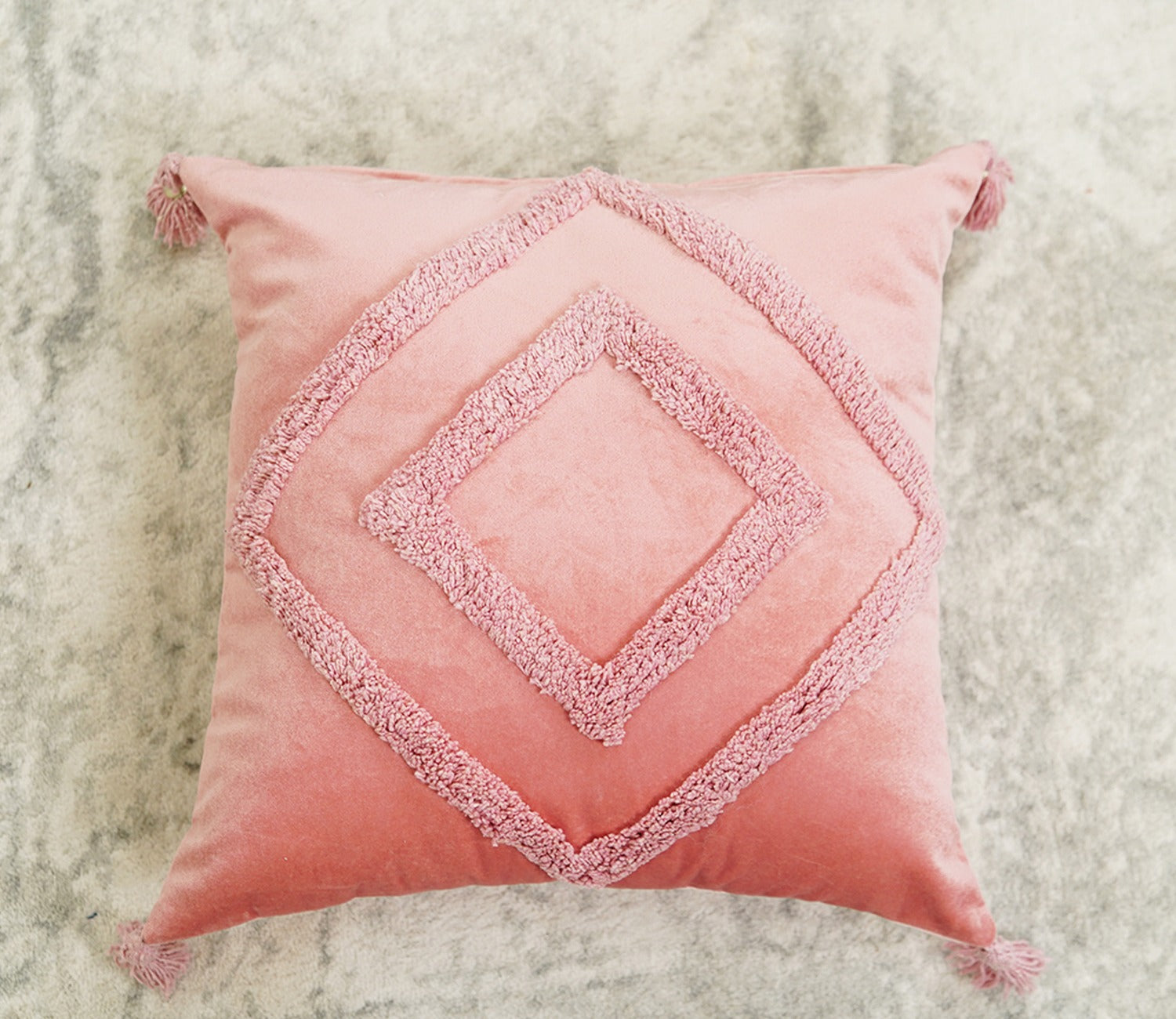 Super Soft Velvet Cushion Covers - Set of 1 (18 x 18 inches, Peach)