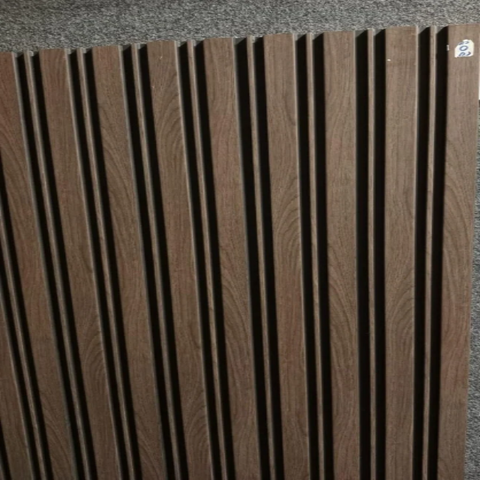 Trueliving_Charcoal Louvers_Brown_12 mm - H 8 X L 5
