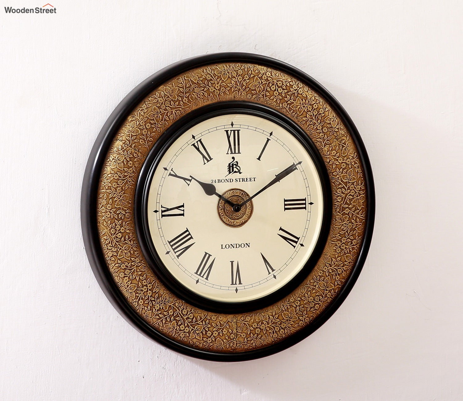 Brado Brass Analog Metal Fitted Wooden Wall Clock