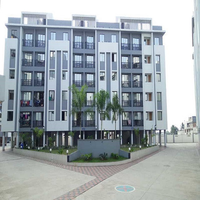 Shantam Avenue Kamrej, Surat Yash corporation 2 BHK 20 LAC 8141280000
