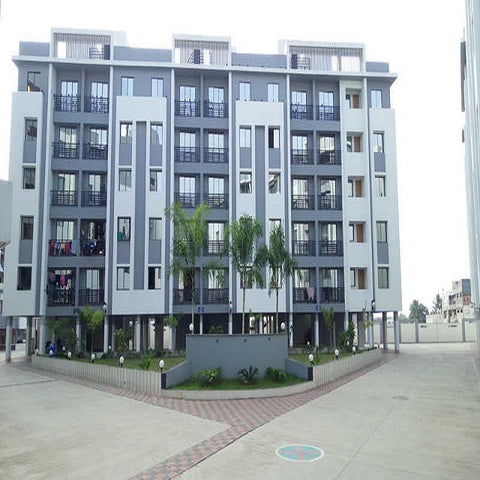 Shantam Avenue Kamrej, Surat Yash corporation 2 BHK 20 LAC 8141280000
