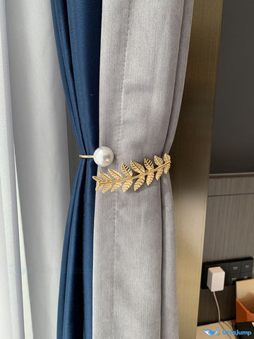 Tie-Back Curtains
