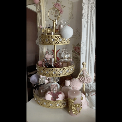 Trueliving Royal Golden Retail Store Perfume display Unit L30*W30*H90 CM