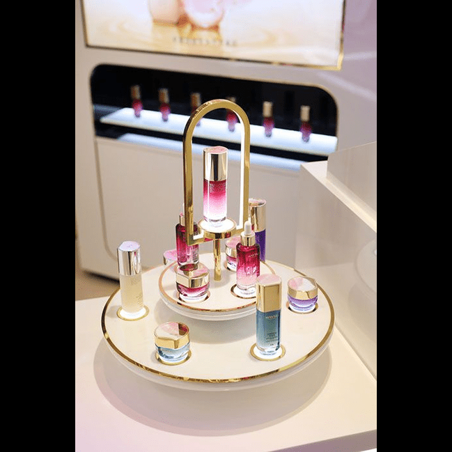 Trueliving Exclusive Retail Store Perfume display Unit L30*W30*H90 CM