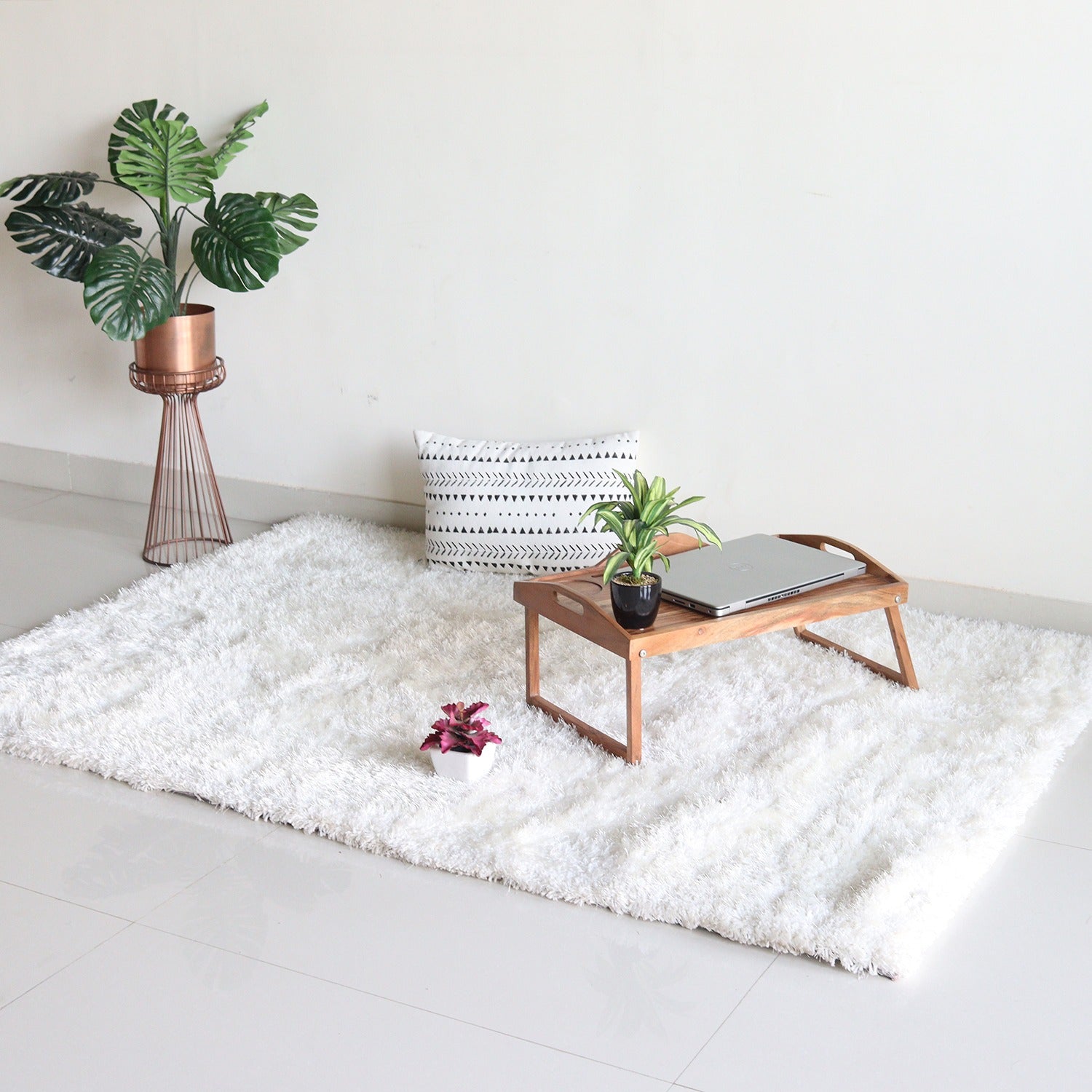 Ivory Soft Shaggy Carpet - 6 x 4 Feet