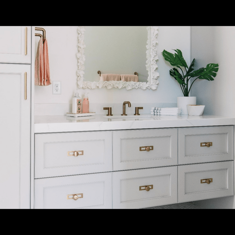 Trueliving Royal Feel Multicolor Vanity Wash Basin with 6 Drawer for Bathroom (Standard (Between 20-40 In Width, 30-40 In Height)
