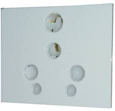 Norisys 6A 5-Pin Socket – Compact & Reliable Power Access