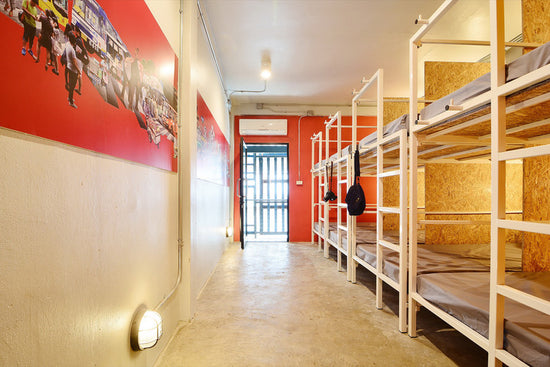 Hotels - Hostels