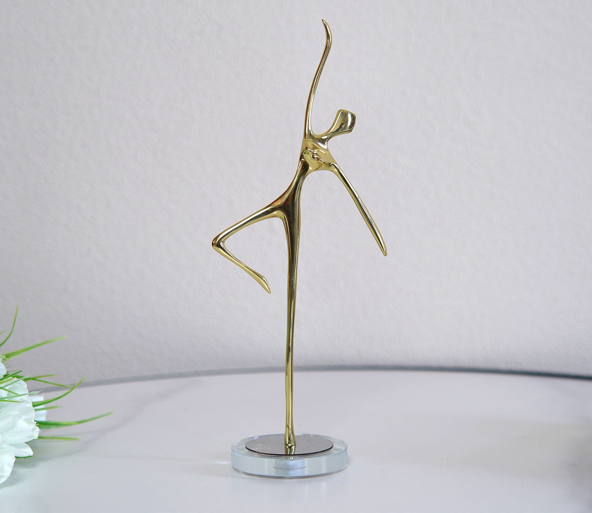 Graceful Bliss Table Decor (L, Gold)