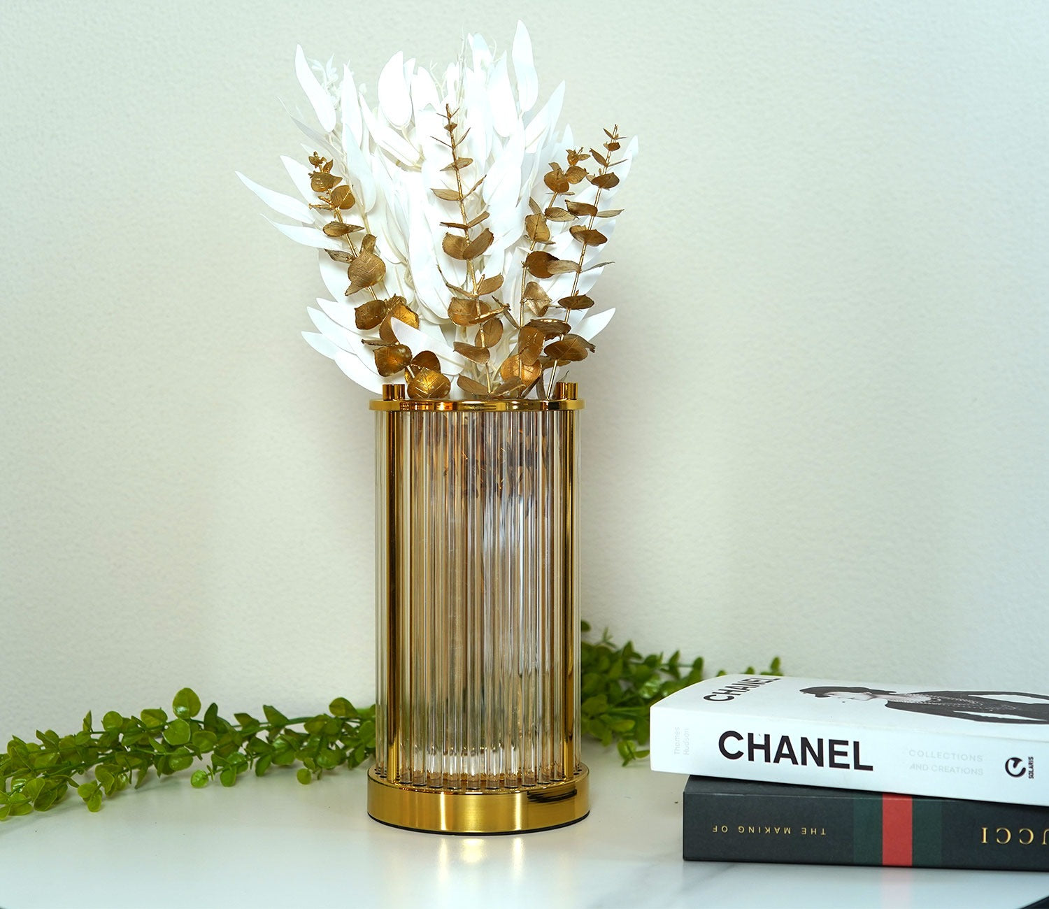 Bloom Golden Shelter Vase