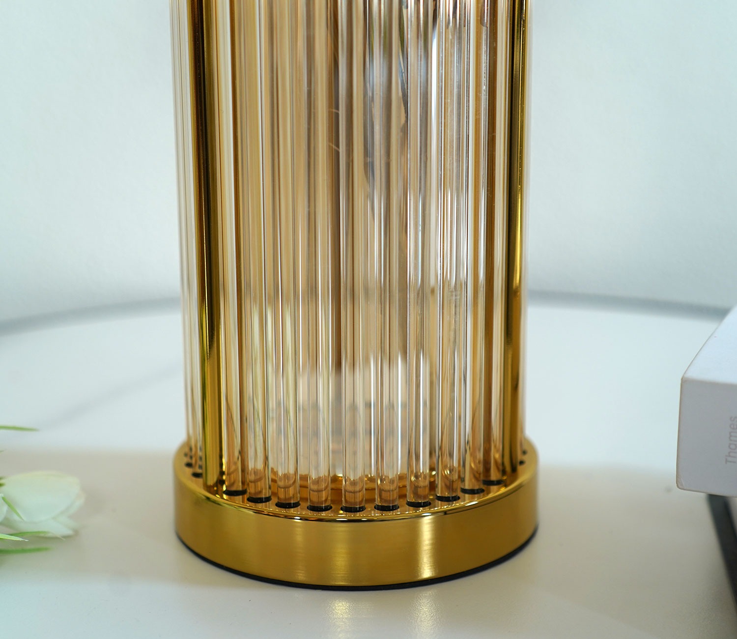 Bloom Golden Shelter Vase