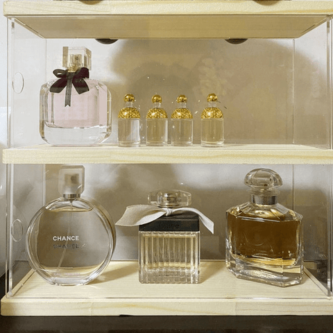 Trueliving Cream Wood Modern Retail Store Perfume display Unit L30*W30*H90 CM