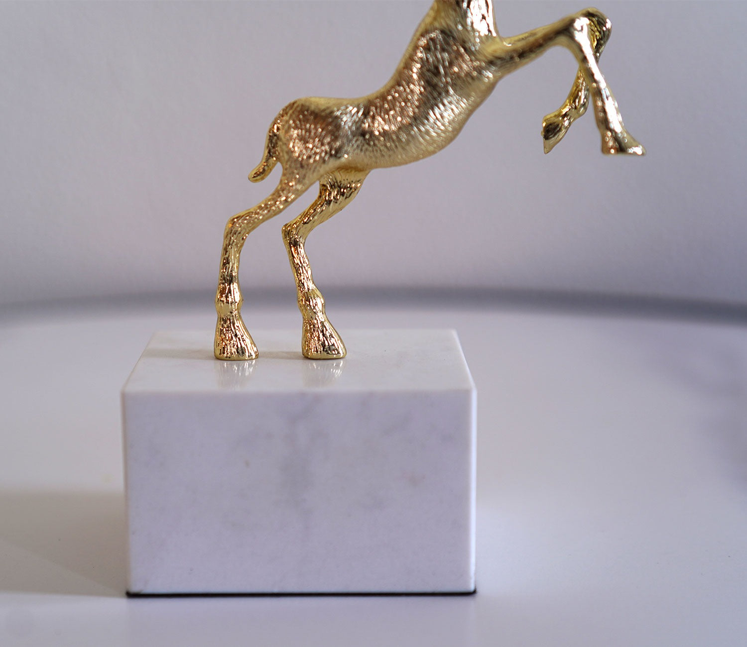 Fancy Alloy Deer Figurine (Gold, S)